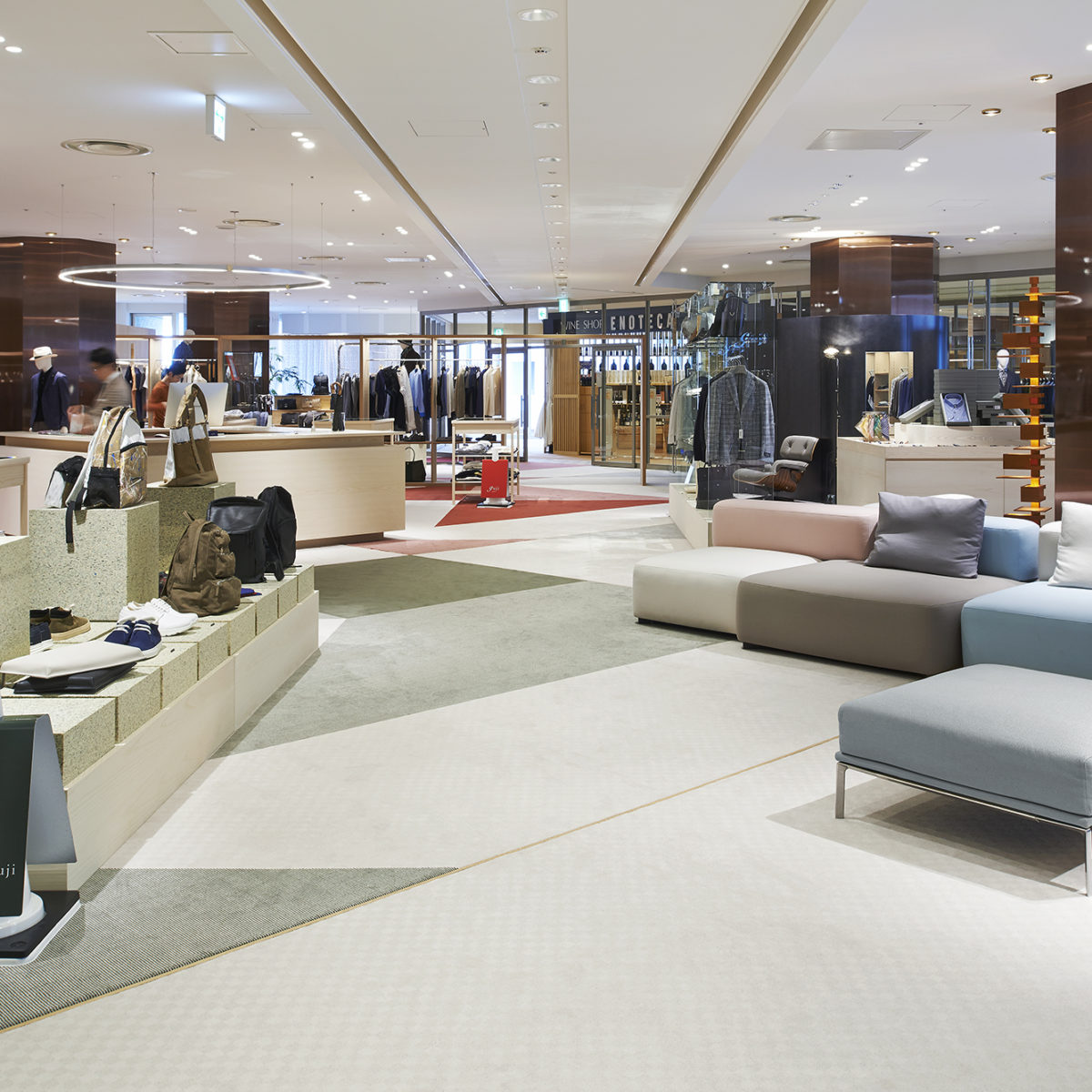 outsiders carpet in 「guji e biglietta」